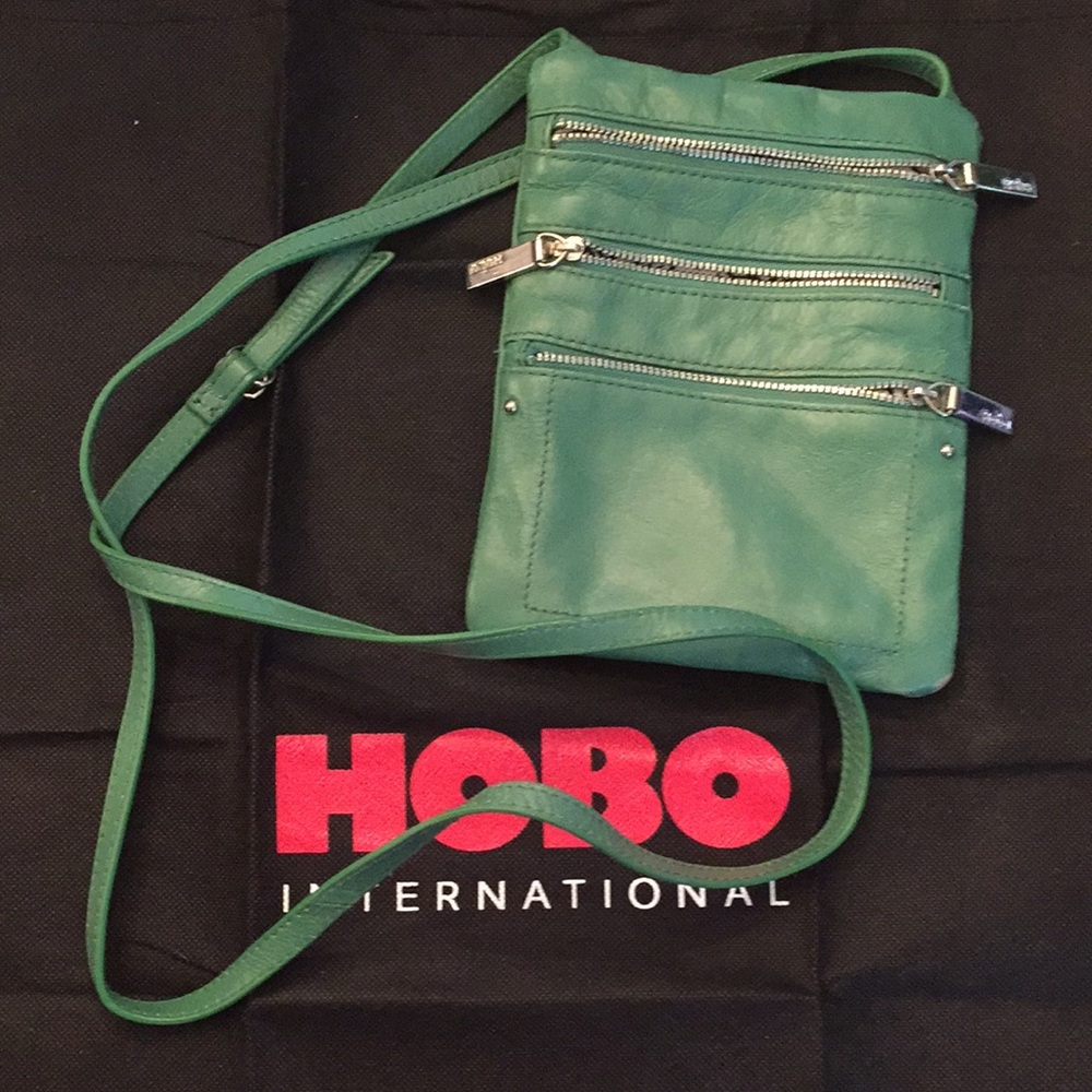 HOBO crossbody bag- Green- 3 zip pockets